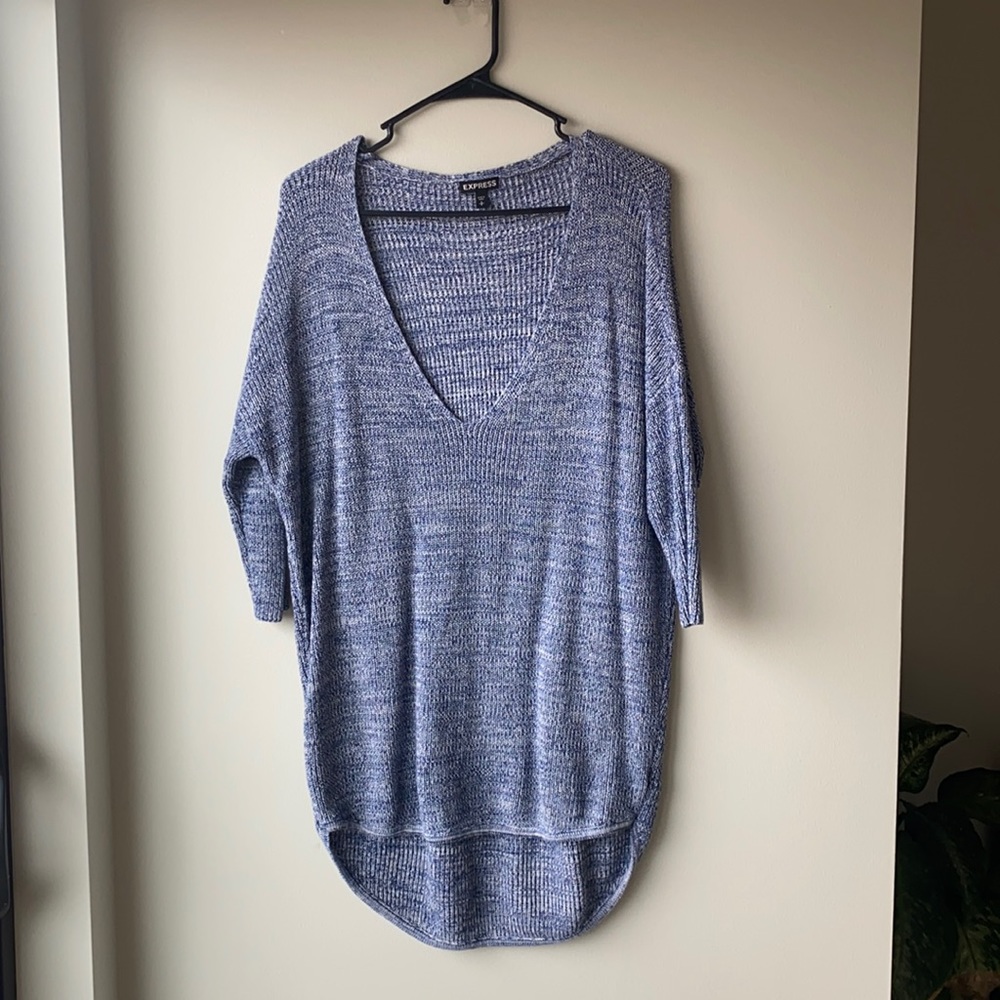 Cozy Quarter-Sleeve V-Neck Slouchy Knit Sweater Legging Friendly Fall / Winter